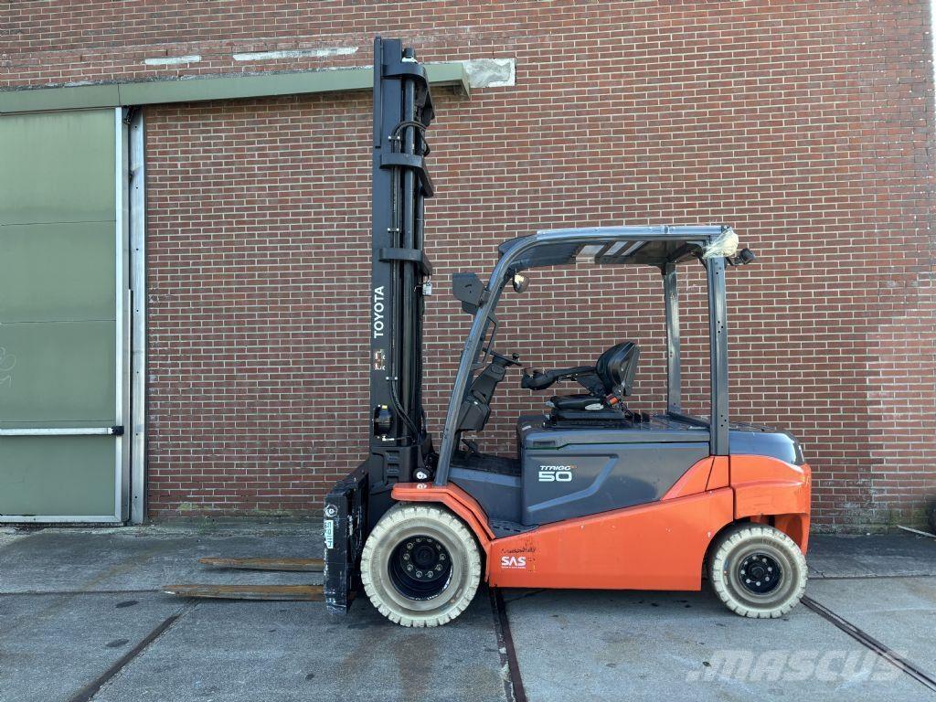 Toyota 8FBMT50 Electric forklift trucks