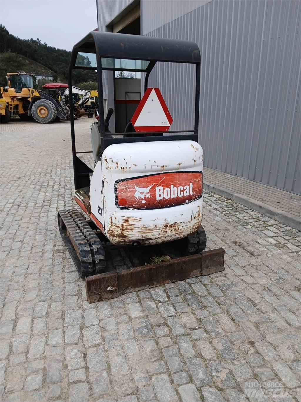 Bobcat 323 Mini excavators < 7t