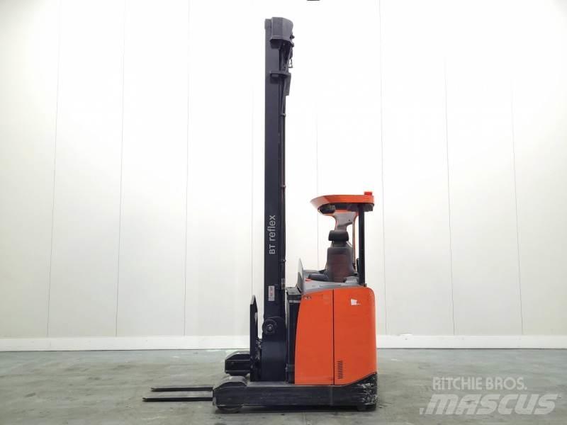 BT RRE160E Reach truck