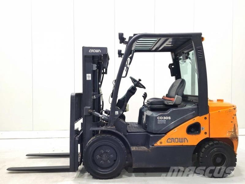 Doosan D30S-07 Diesel trucks