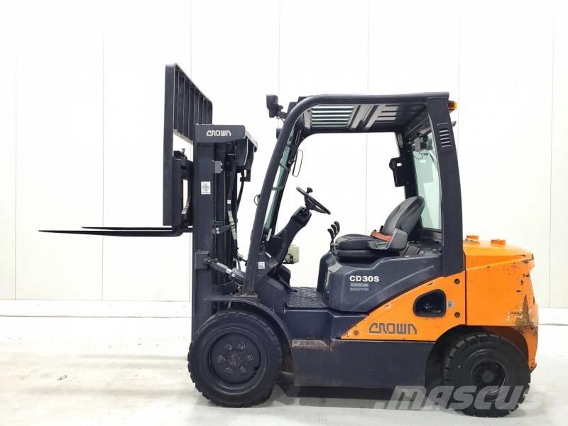 Doosan D30S-07 Diesel trucks