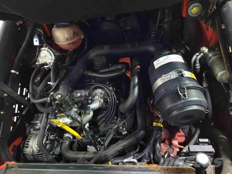 Linde H25T-02 LPG trucks