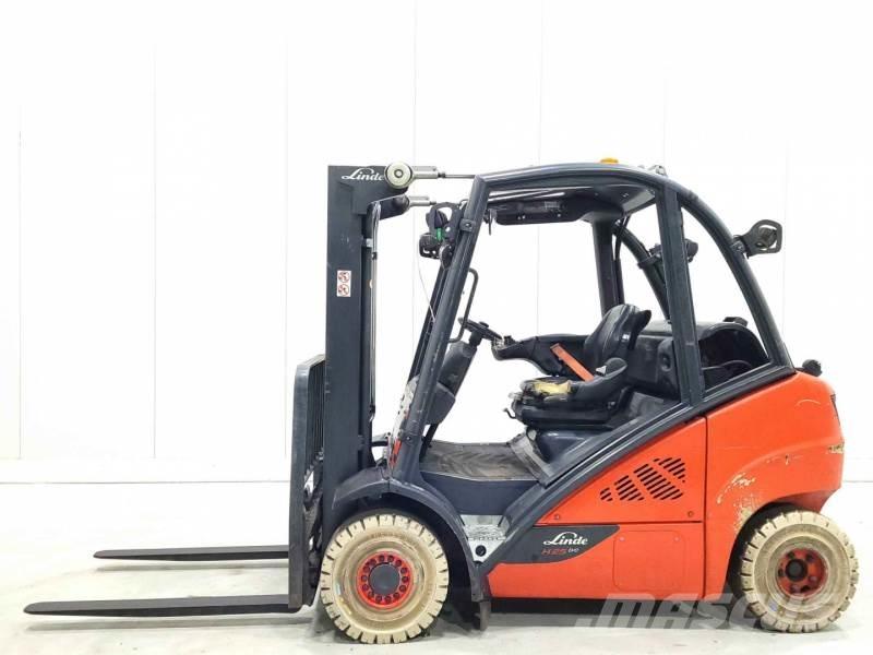 Linde H25T-02 LPG trucks