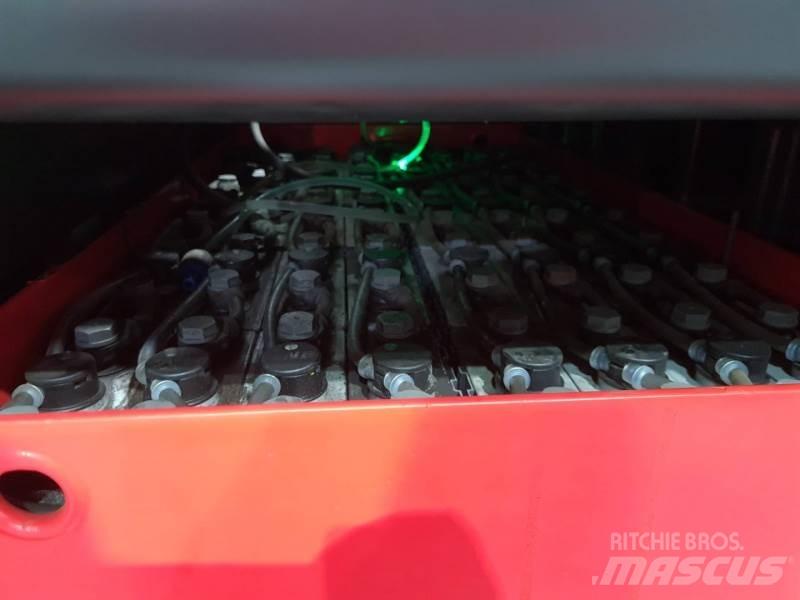 Linde K Narrow aisle truck