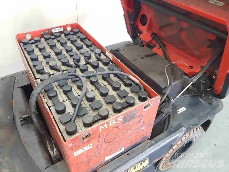 Linde P60 Towing truck