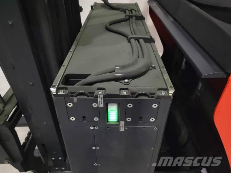 Linde R16-01 LI-ION Reach truck