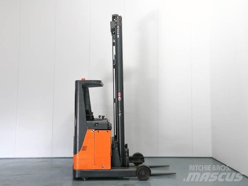 Still FM14 Reach truck