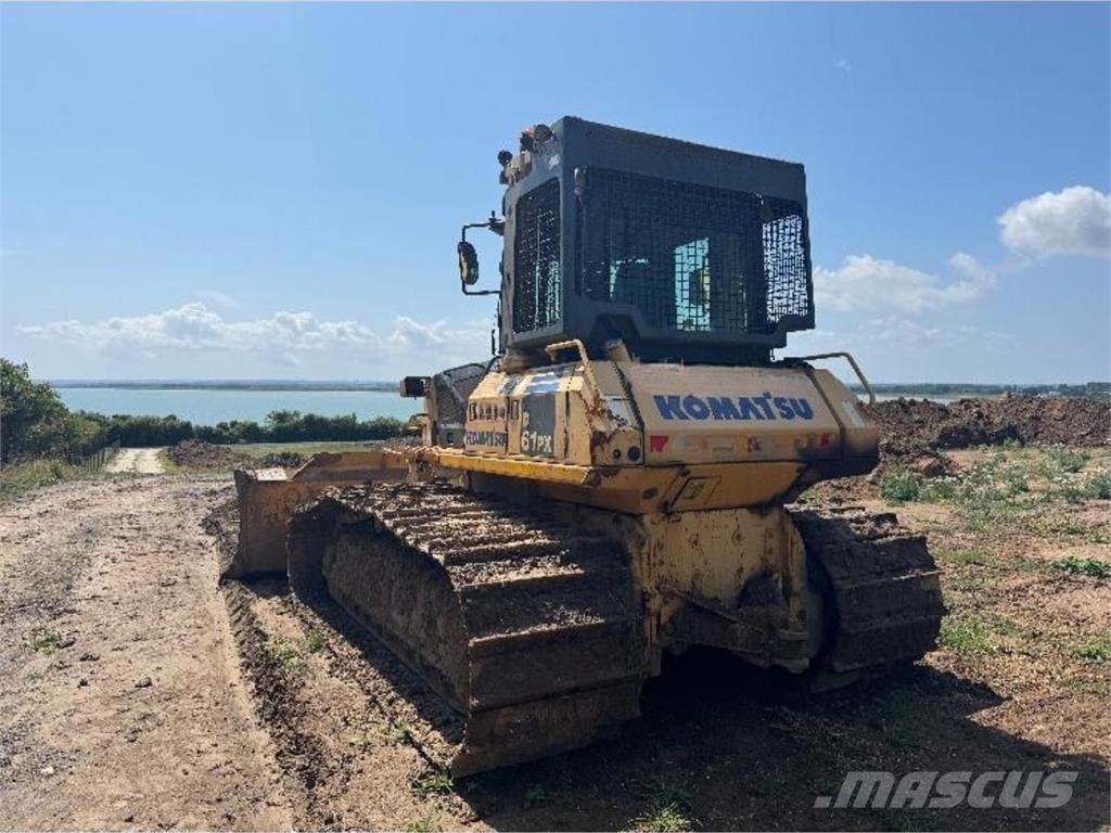 Komatsu D61-15px Crawler dozers