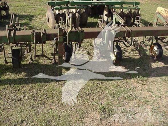 Baker 6R Row crop cultivators