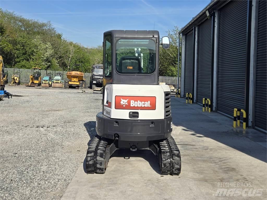 Bobcat E26 Mini excavators < 7t