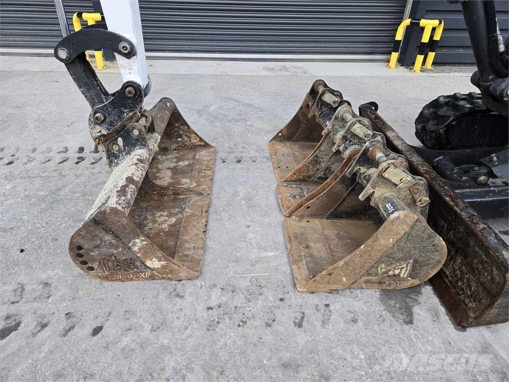 Bobcat E27 Mini excavators < 7t