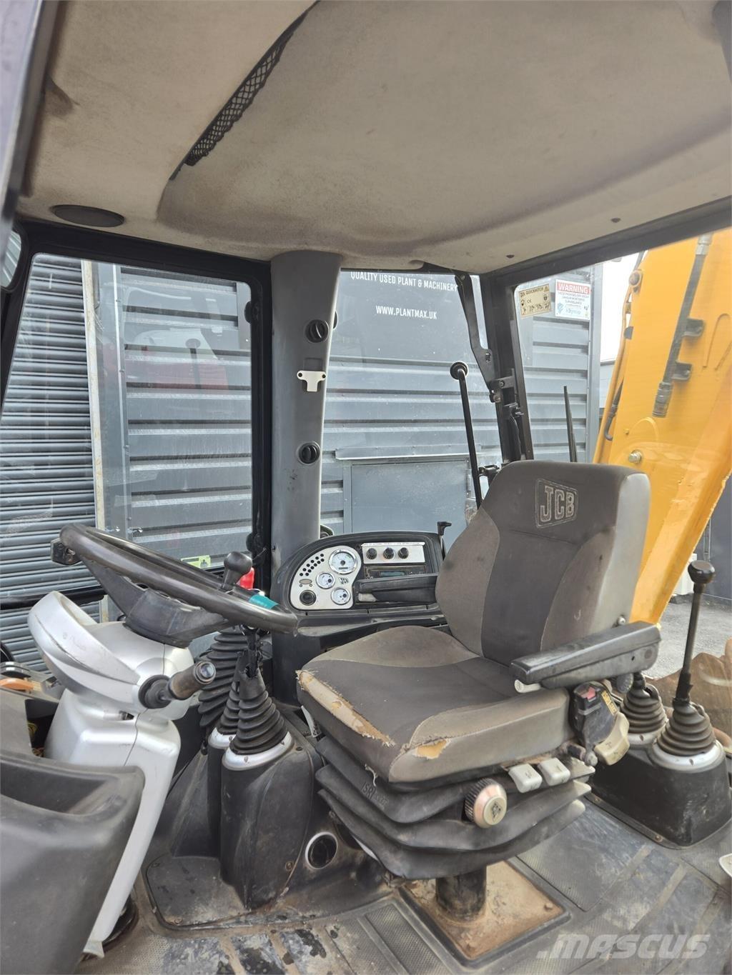 JCB 3CX TLB's