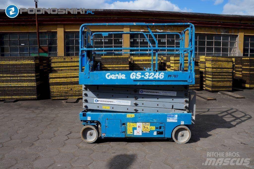 Genie 3246 Scissor lifts