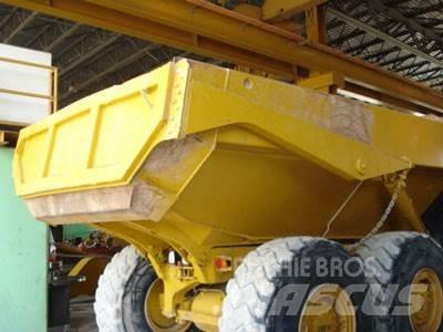CAT 730 Tailgate Other components