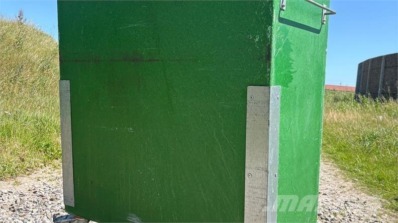  - - - Other farming machines