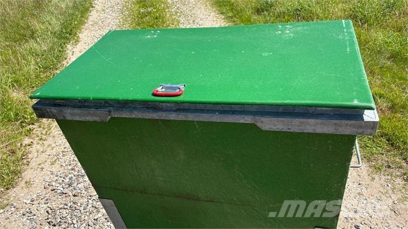  - - - Other farming machines