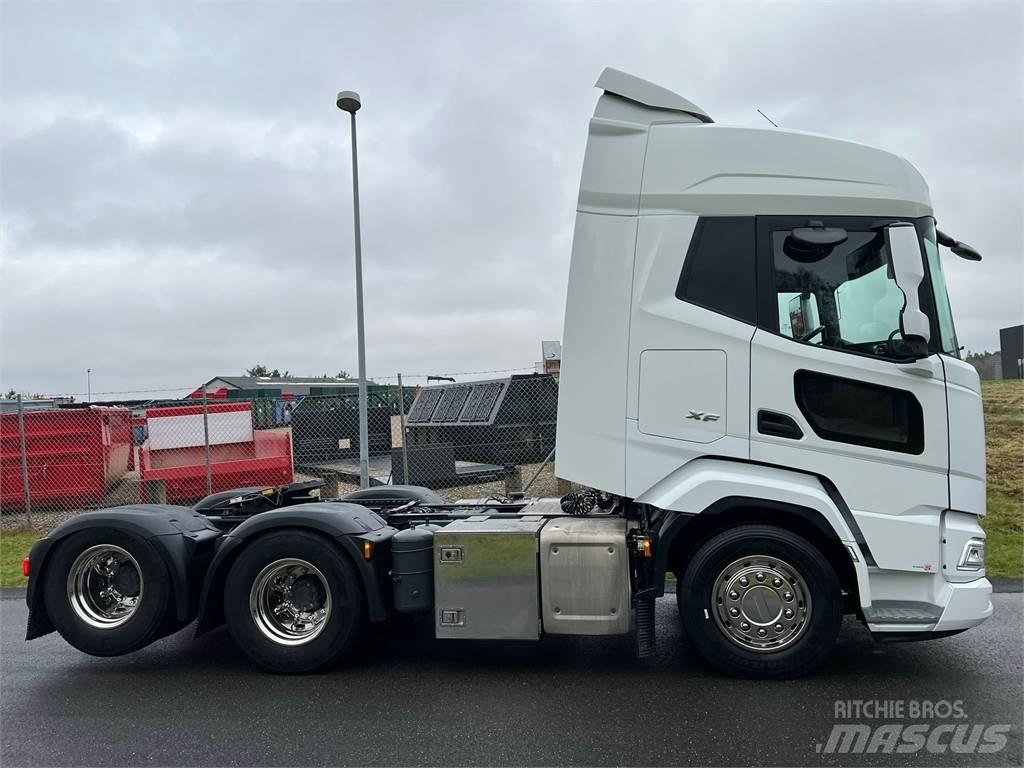 DAF XF530 FTS 6x2 Truck Tractor Units