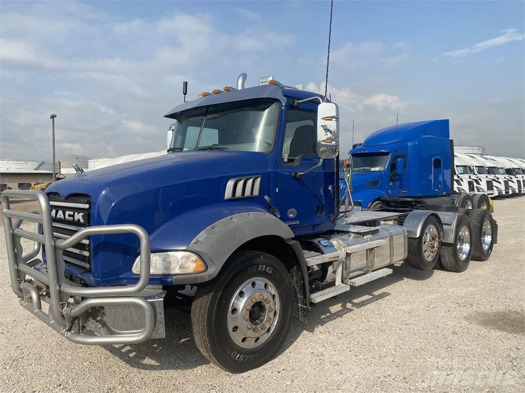 Mack GRANITE Truck Tractor Units