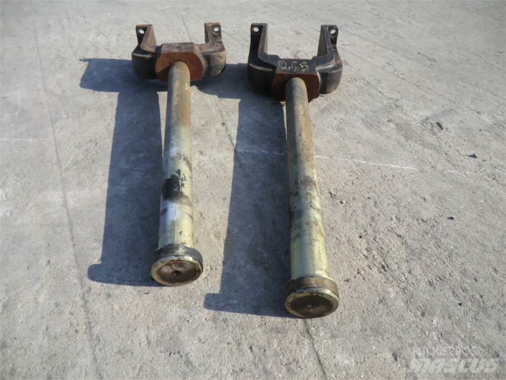 CAT 231D Tracks, chains and undercarriage