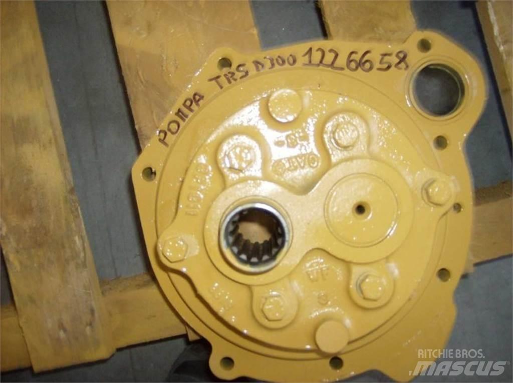 CAT D300D Other