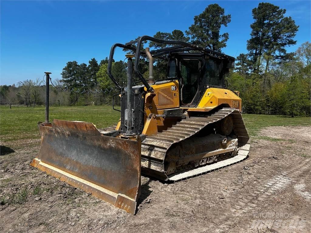 CAT D5 Crawler dozers