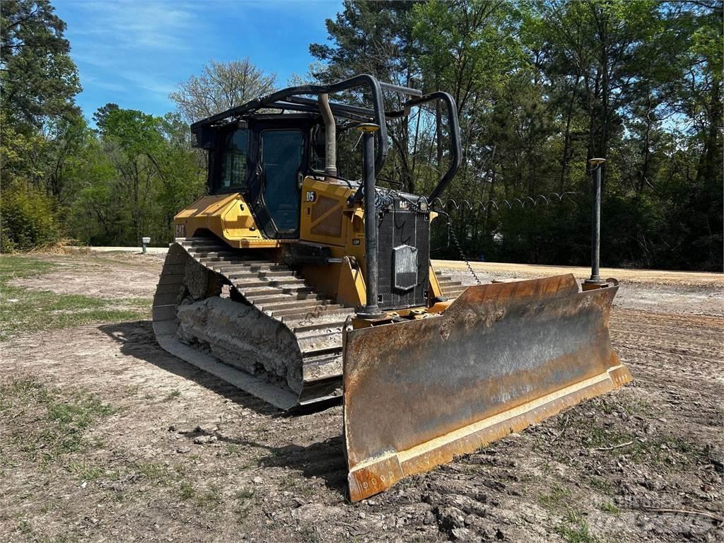 CAT D5 Crawler dozers