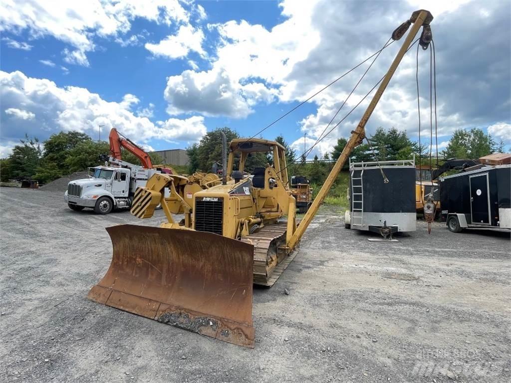 CAT D5G Pipelayer dozers