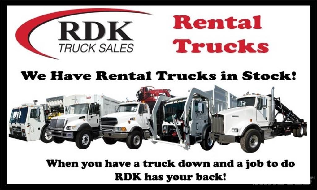 Mack Granite Demountable trucks