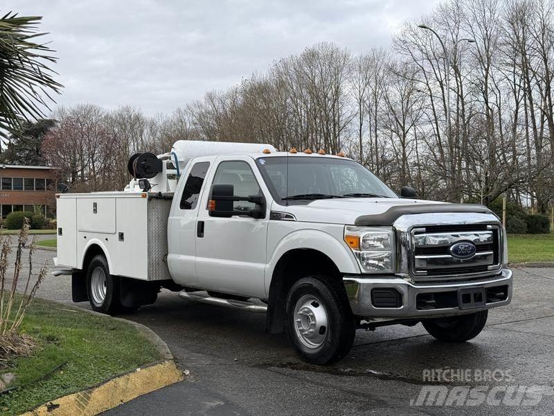 Ford F-350 SD Municipal / general purpose vehicles