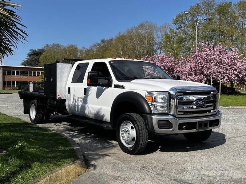 Ford F-550 Flatbed/Dropside trucks
