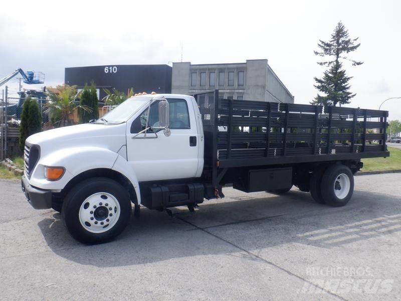 Ford F-650 Flatbed/Dropside trucks
