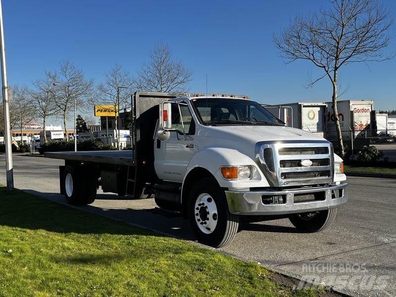 Ford F-750 Flatbed/Dropside trucks