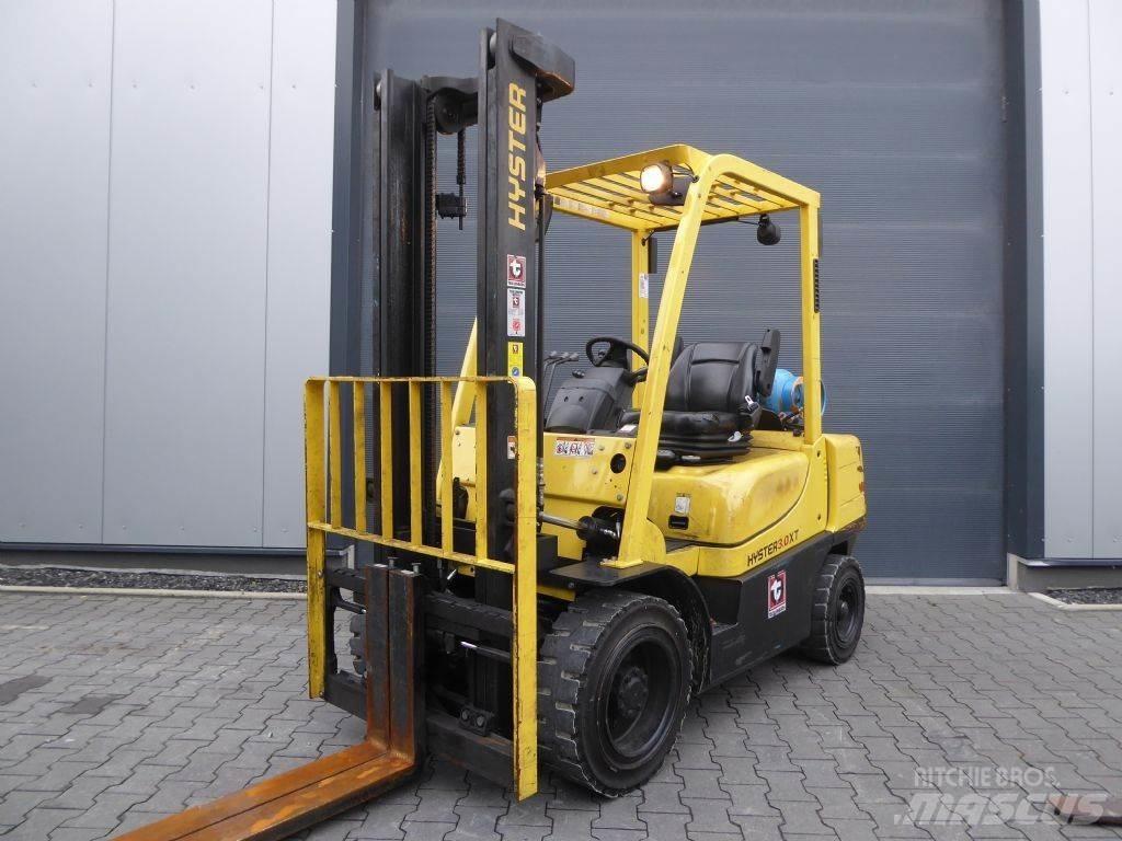 Hyster H3.0XT Diesel trucks