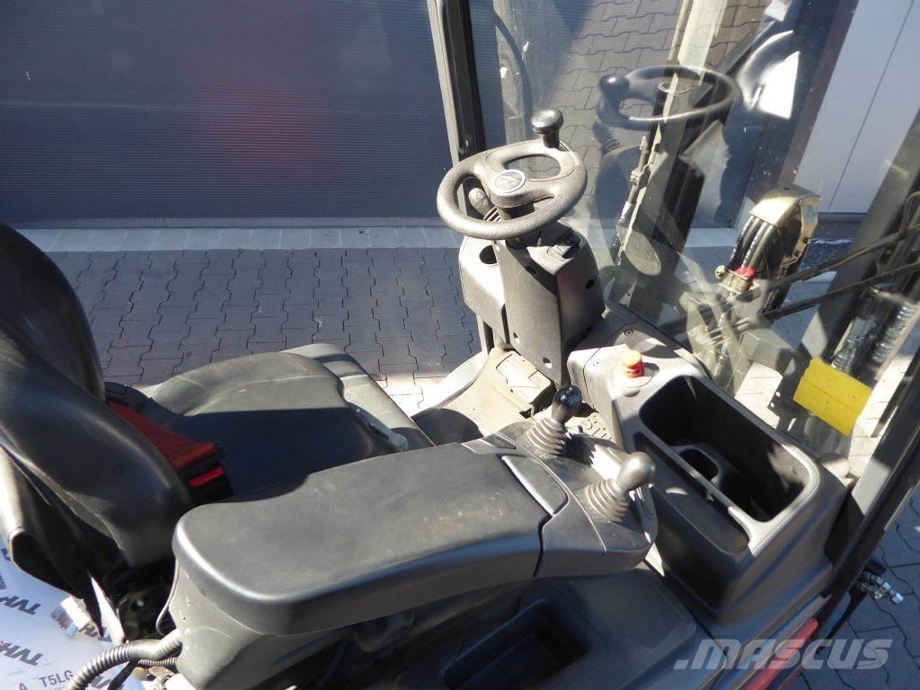 Linde E25-01 Electric forklift trucks