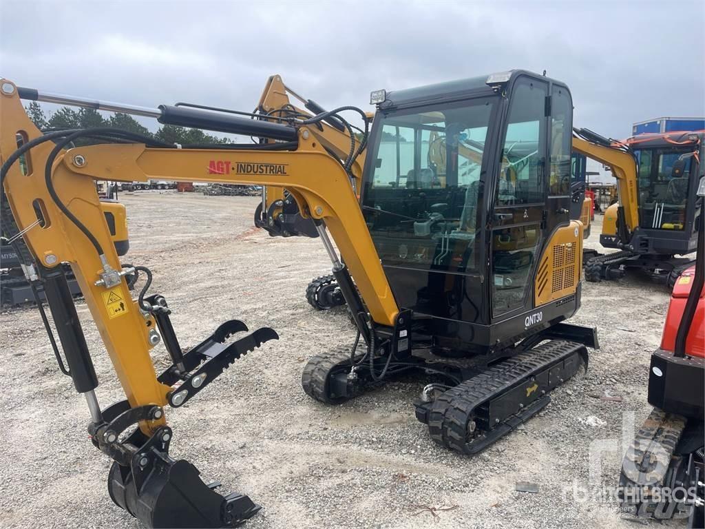 AGT QNT30 Mini excavators < 7t