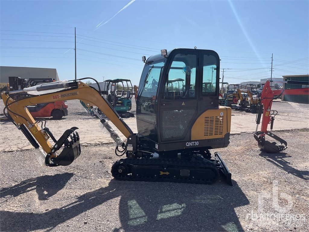AGT QNT30 Mini excavators < 7t