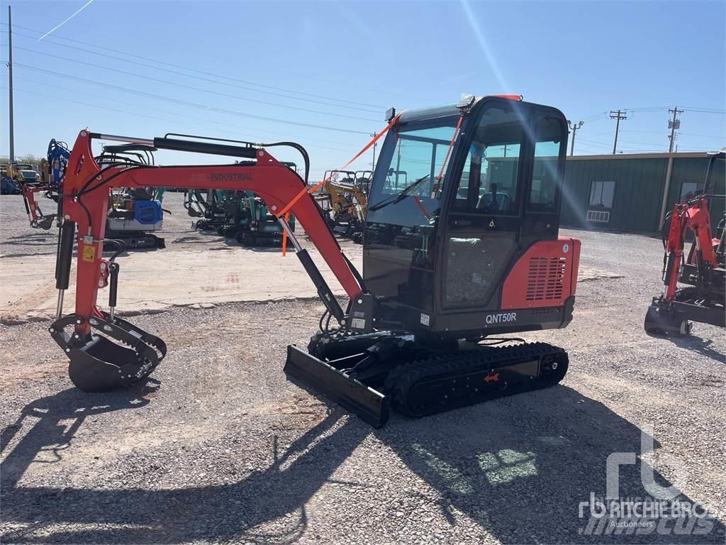AGT QNT50R Mini excavators < 7t