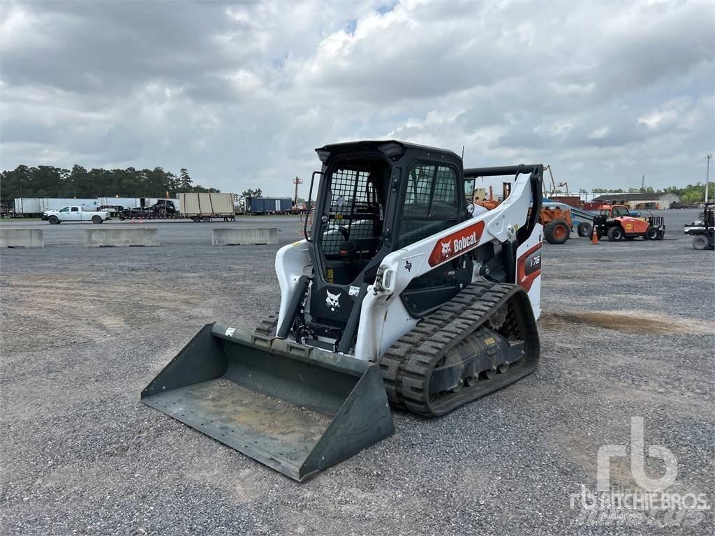 Bobcat T76 Skid steer loaders