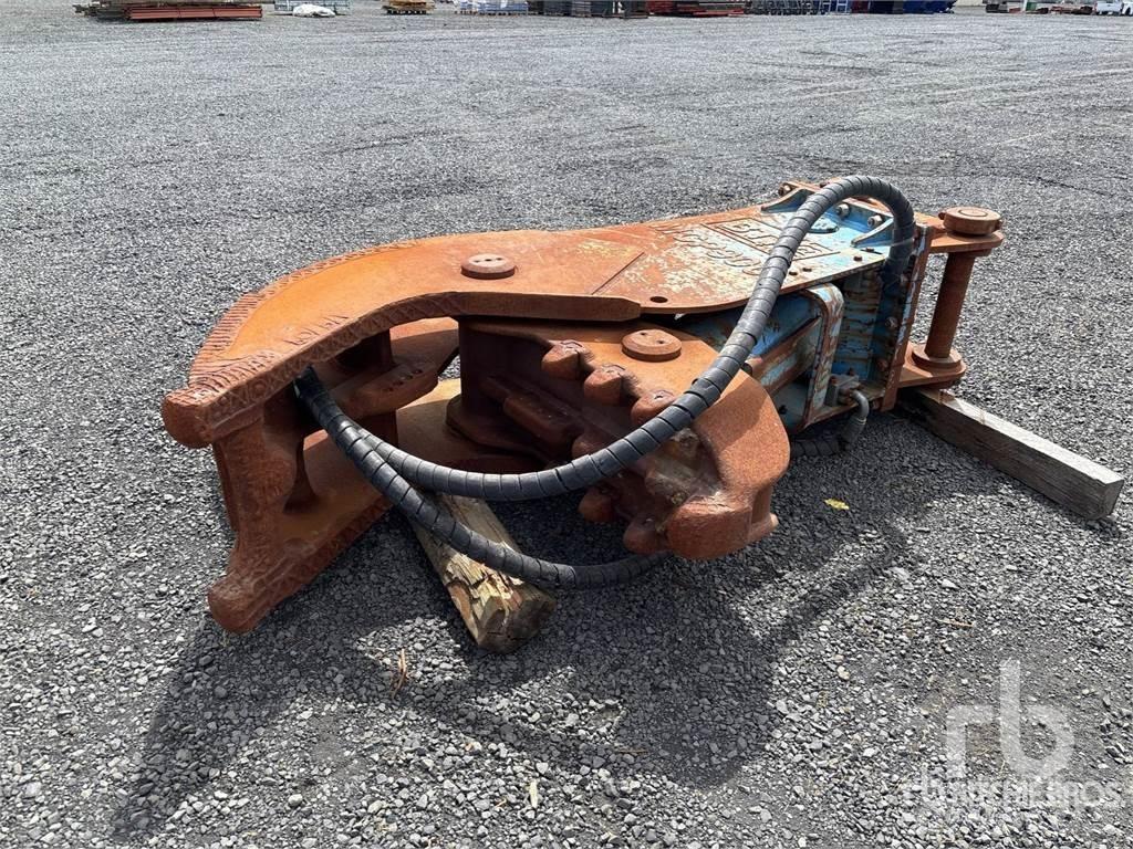 BTI MCP900 Crushers