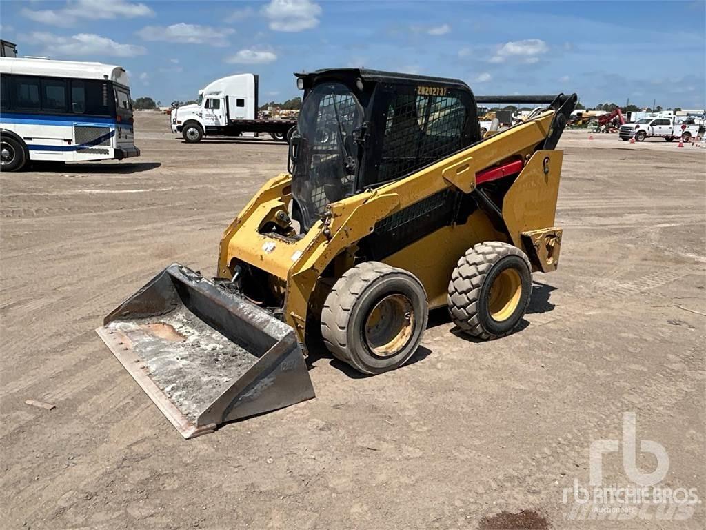 CAT 262D3 Skid steer loaders