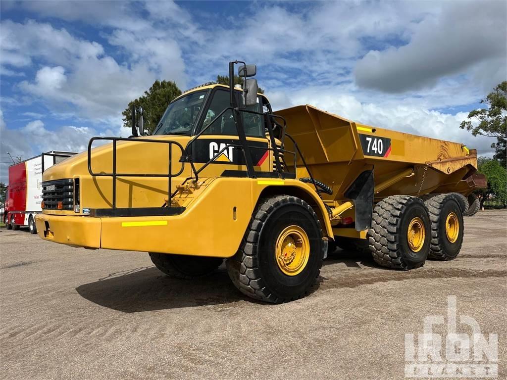 CAT 740 Articulated Haulers