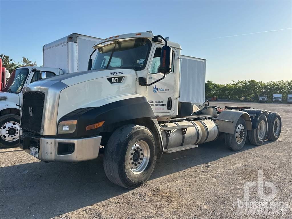 CAT CF7AA Truck Tractor Units