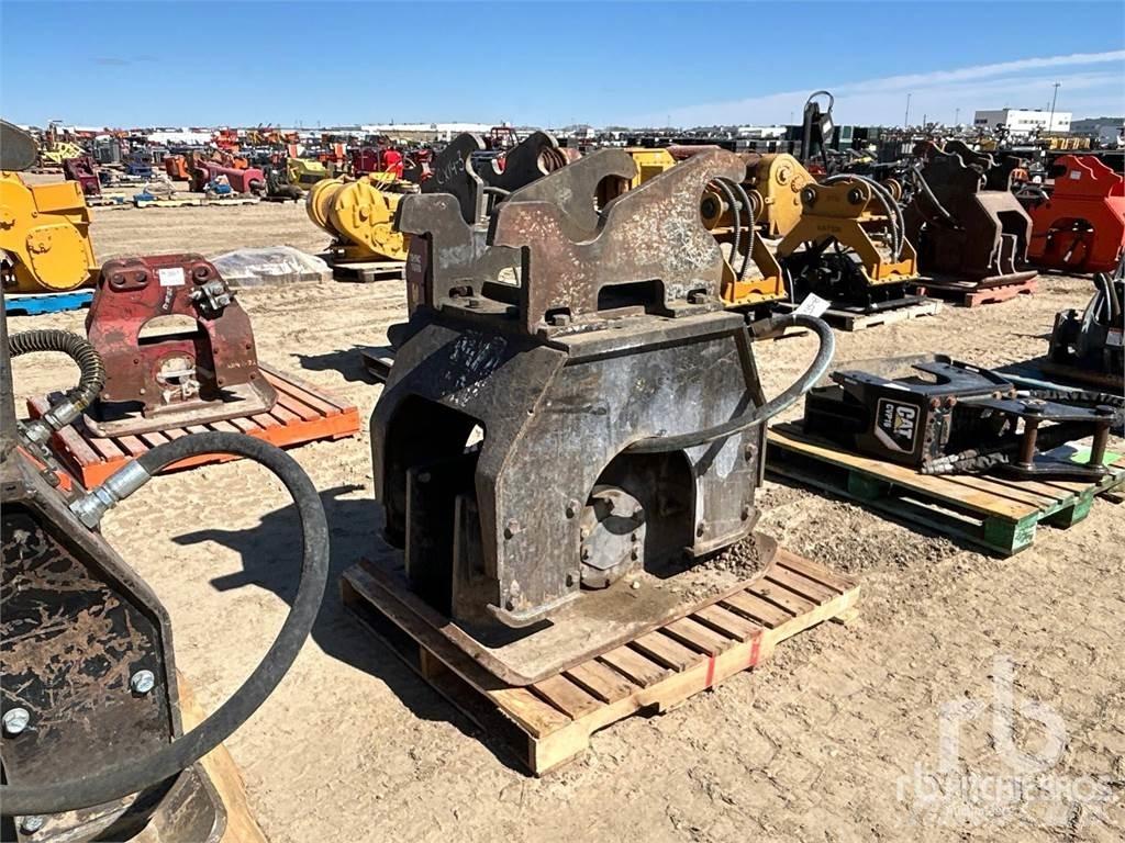 CAT CVP75 Vibrator compactors