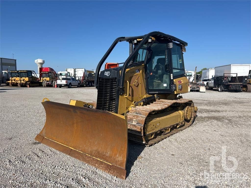 CAT D3 Crawler dozers