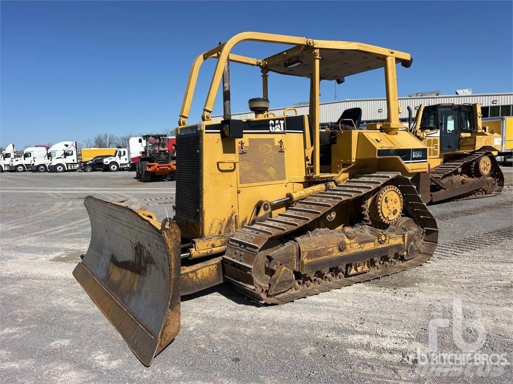 CAT D5MXL Crawler dozers