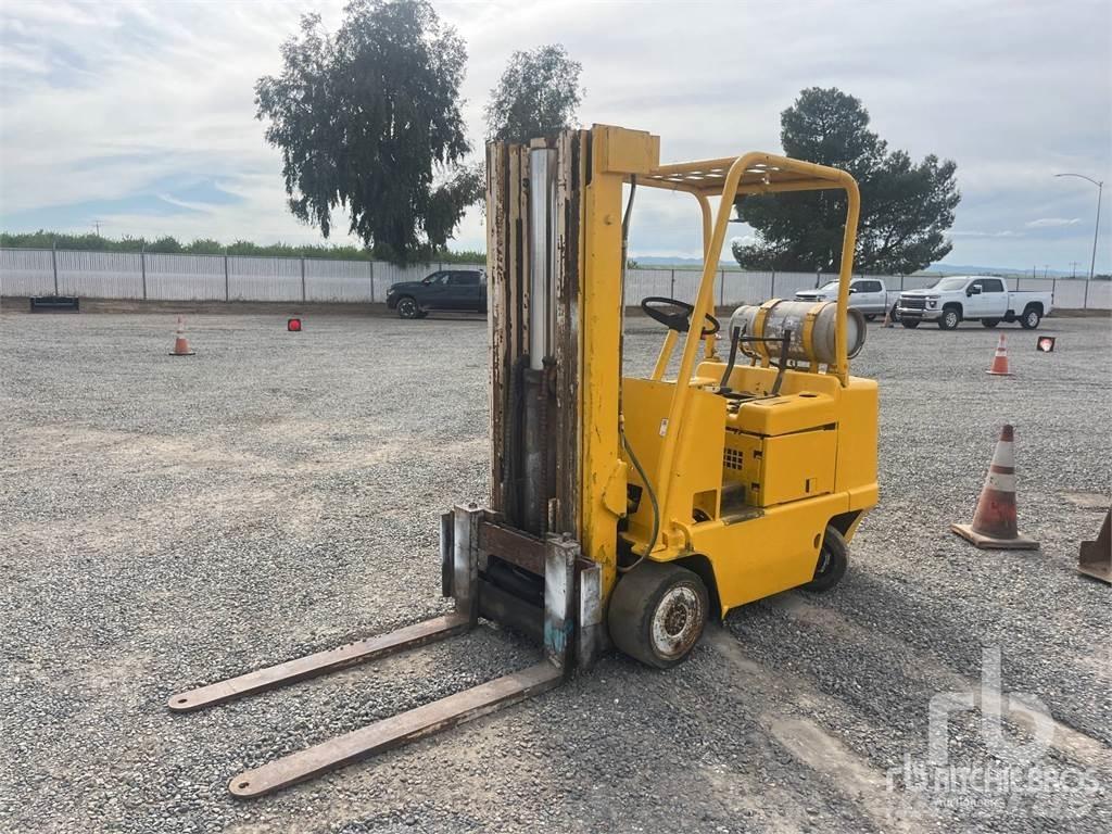 CAT T40B Diesel trucks