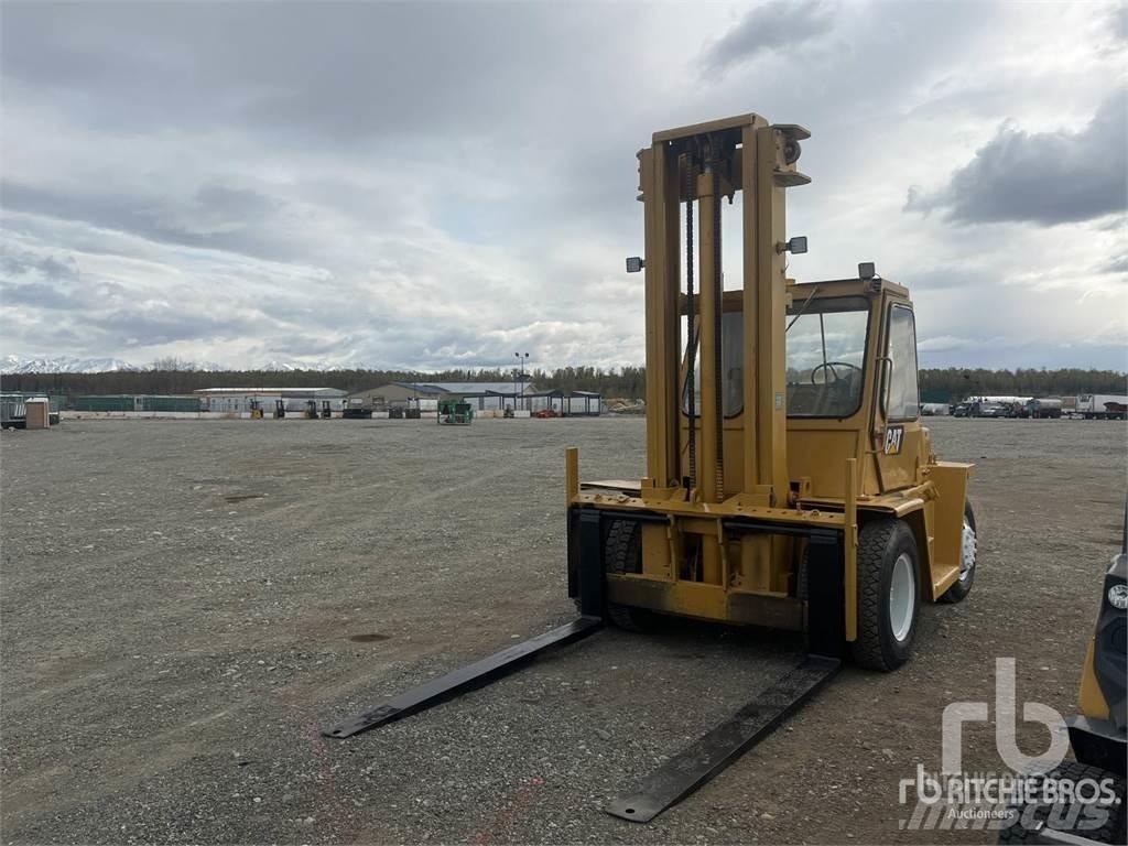 CAT V180 Diesel trucks