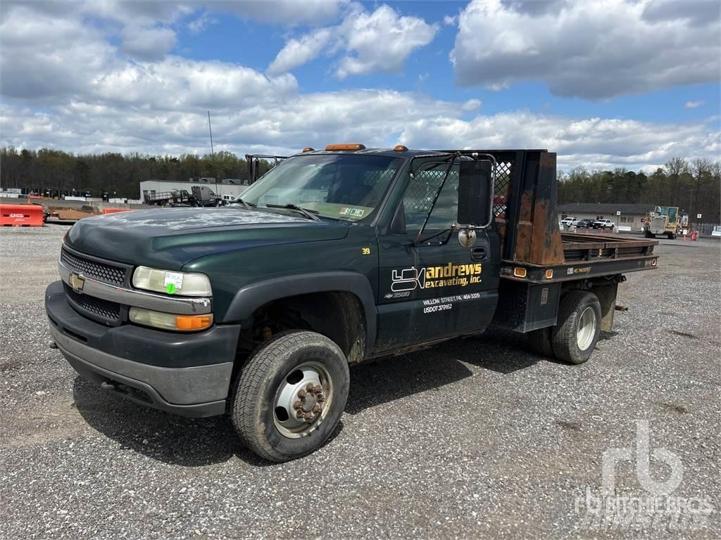 Chevrolet 3500 Flatbed/Dropside trucks