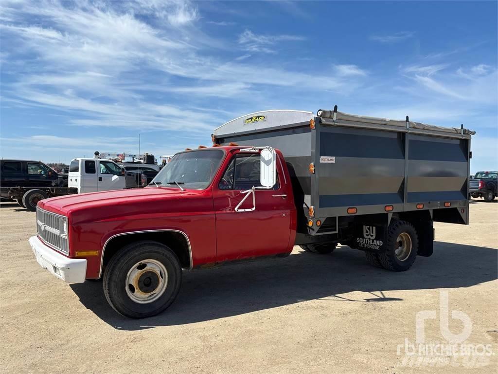Chevrolet C20 Tipper trucks