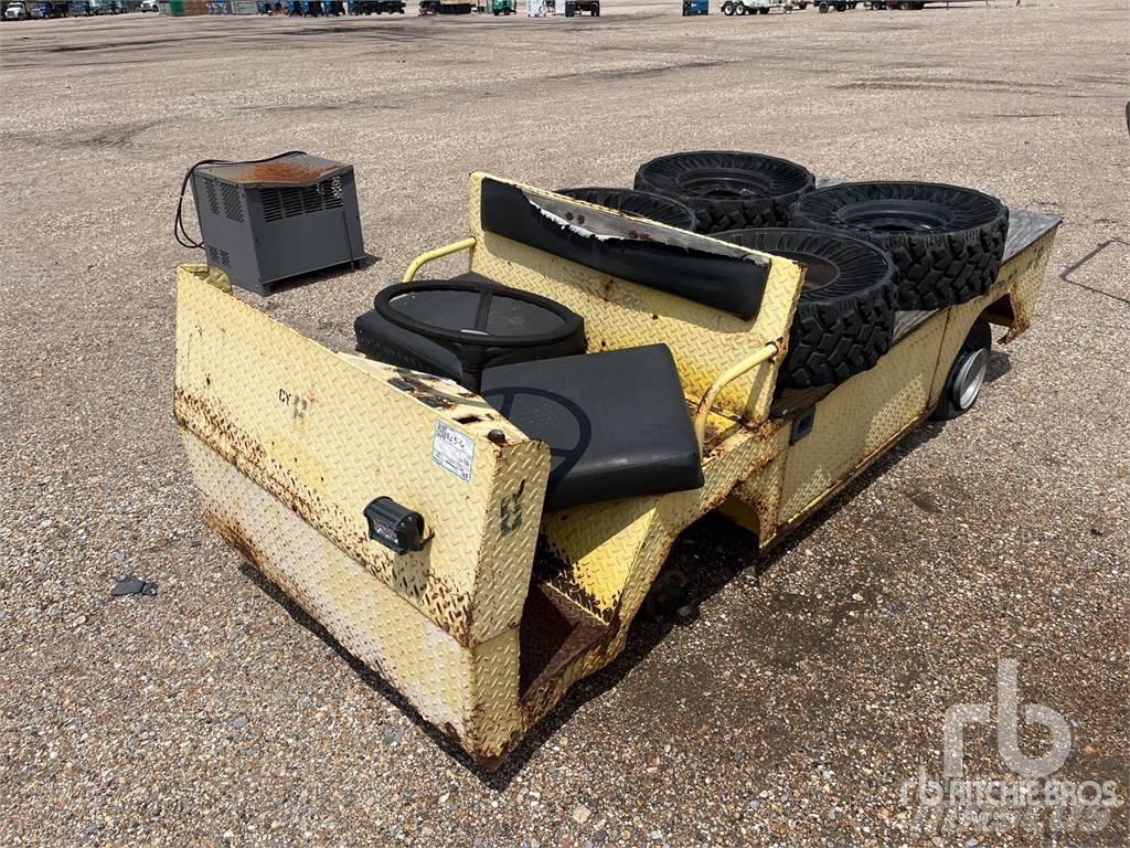 Cushman TITAN Golf carts